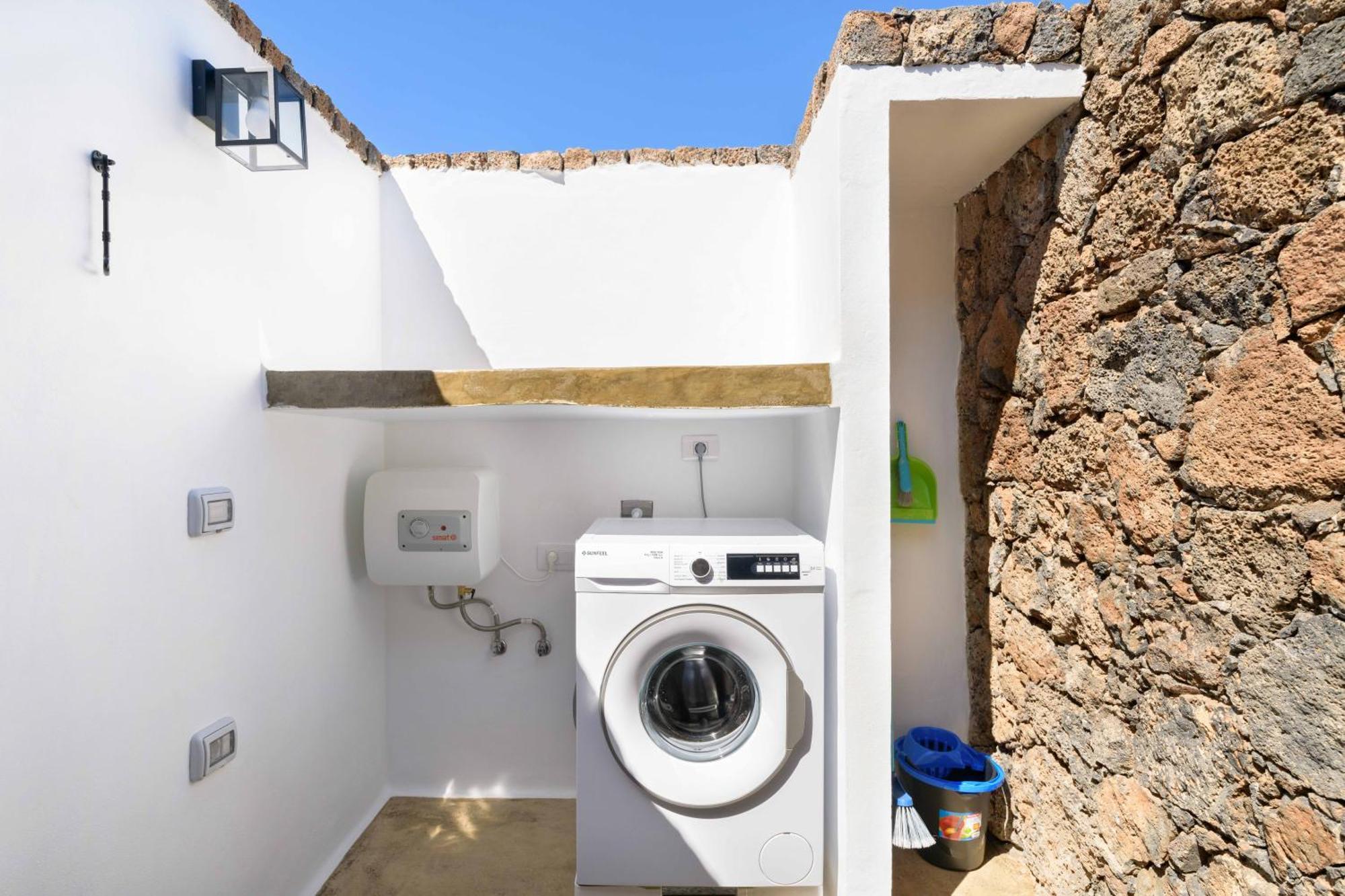Apartamento Los 4 Nobles ตินาโค ภายนอก รูปภาพ