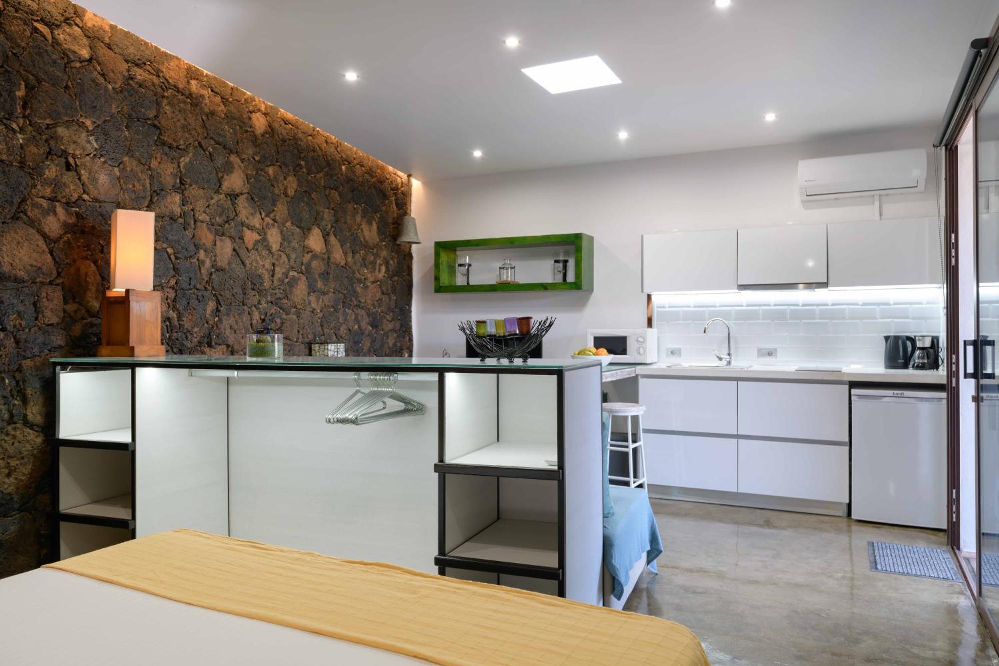 Apartamento Los 4 Nobles ตินาโค ภายนอก รูปภาพ