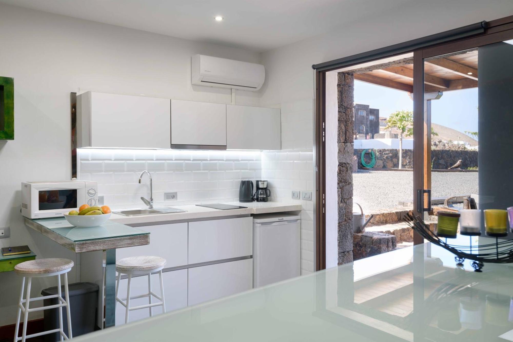 Apartamento Los 4 Nobles ตินาโค ภายนอก รูปภาพ