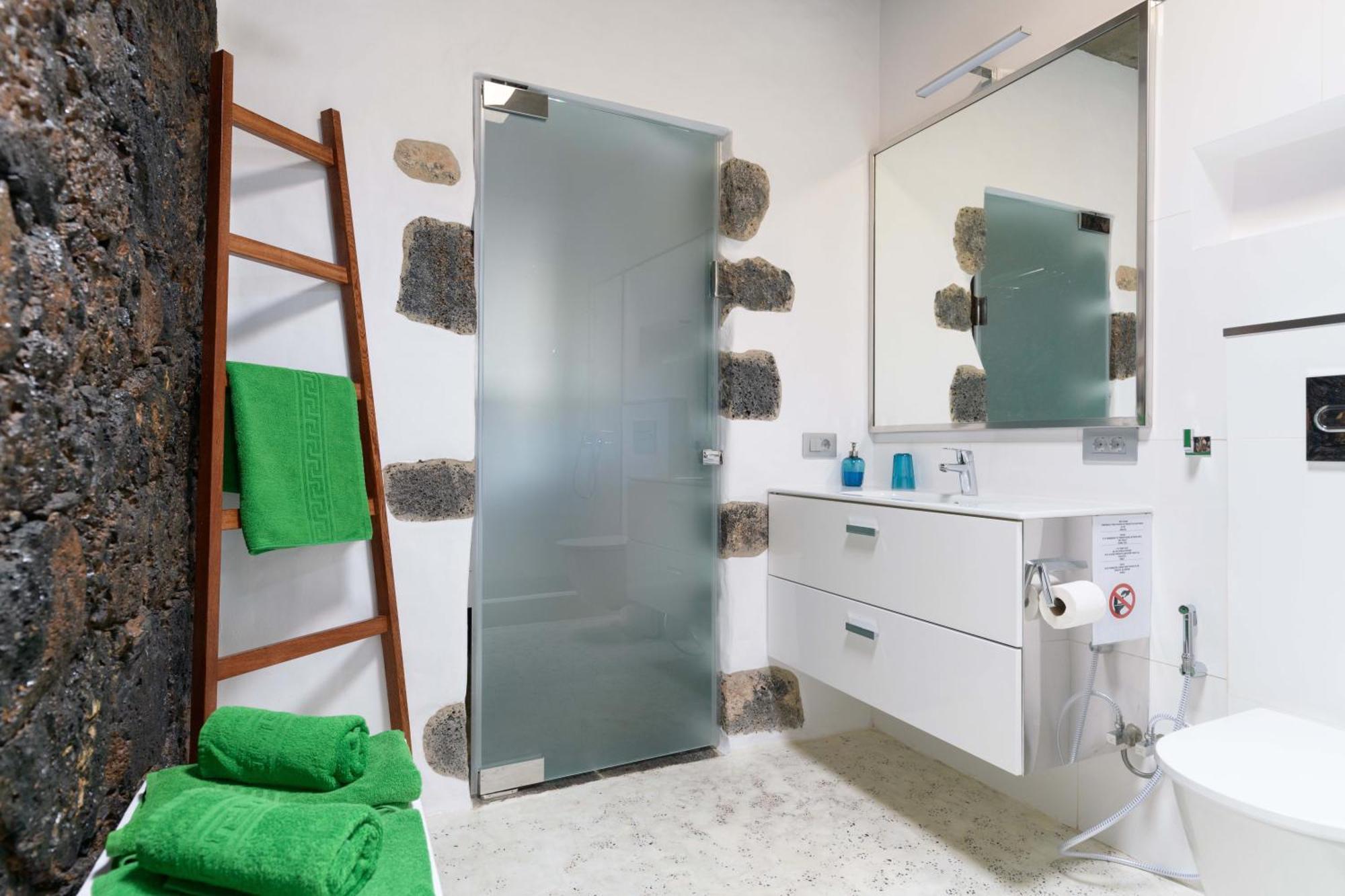 Apartamento Los 4 Nobles ตินาโค ภายนอก รูปภาพ